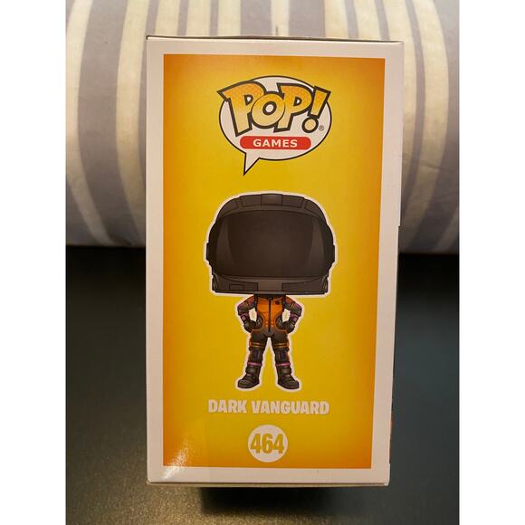 Funko Pop Games:  Fortnite - Dark Vanguard - Picture 4 of 6
